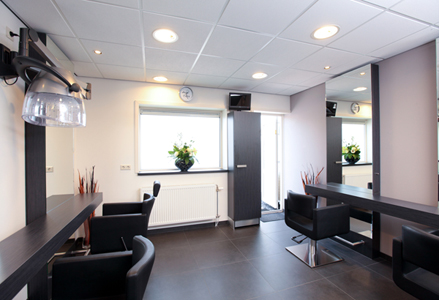 Hair 2 Enjoy Kapsalon Tilburg